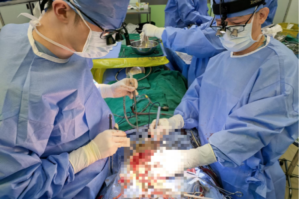 红太阳配资 减少“过度医疗”争议的关键在于提升医患互信